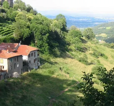 Des Esselards Tatil Evi